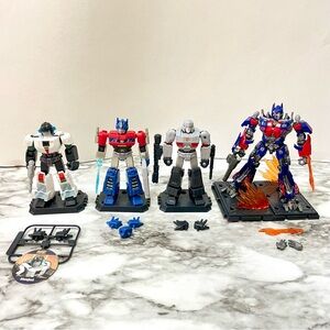 Transformers and Transformers One Blokees Galaxy and Classic Class 4 Figure Lot